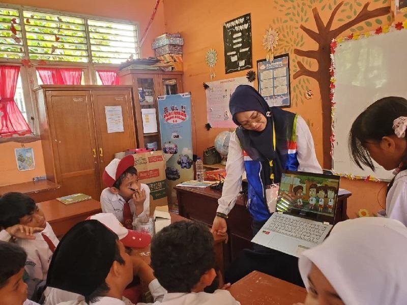 Serentak 80 Sekolah se-Indonesia, Perwira Pertamina Edukasi Pelajar Tentang Energi Nasional