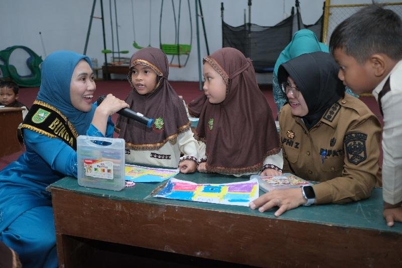 Bupati Afni Kuatkan Literasi Digital dan Gemar Membaca Generasi Emas Siak