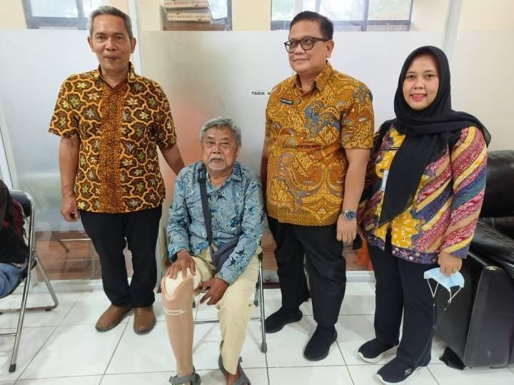 Bantu Disabilitas Wujudkan Mimpi, Pemkot Tangerang Fasilitasi Pemasangan Kaki Palsu