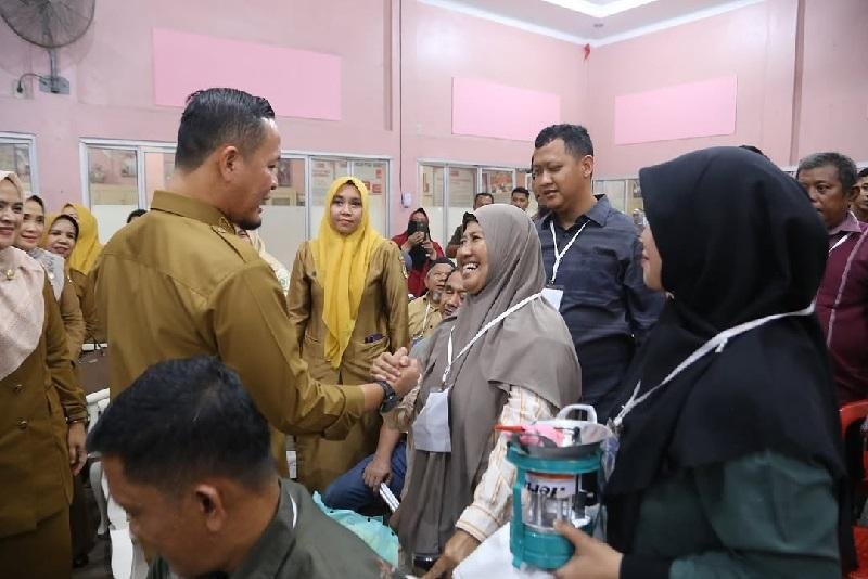 Terus Dukung Disabilitas, Walikota Pekanbaru Buka Pelatihan Pijat dan Membatik