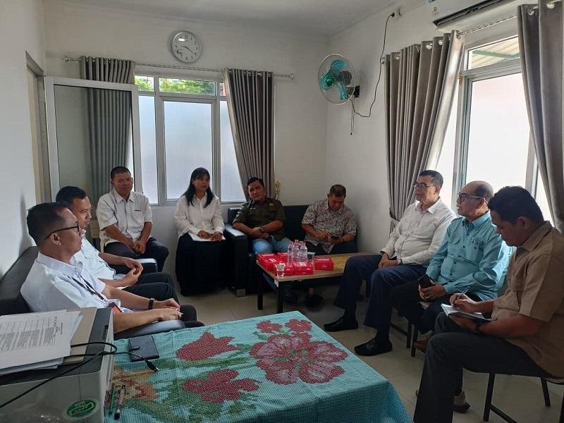 Dewandik Riau Kunjungi Sekolah Rakyat SMA Pekanbaru, Dicitakan Memutus Rantai Kemiskinan Melalui Pendidikan