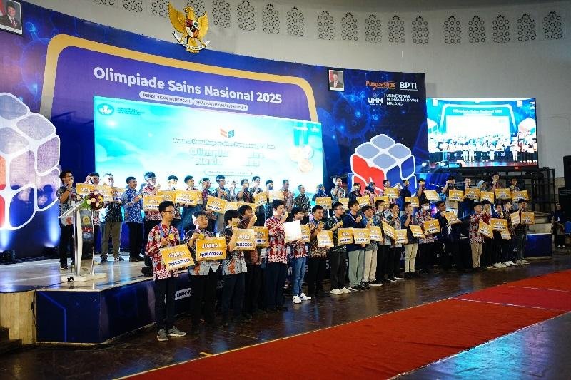 Kompetisi Berakhir, Riau Raih Peringkat 6 Olimpiade Sains Nasional dan Jadi Peringkat 1 di Sumatera