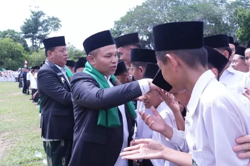 Peringati Hari Santri, Gubernur Riau: Jadikan Momentum Meneguhkan Janji dan Iman