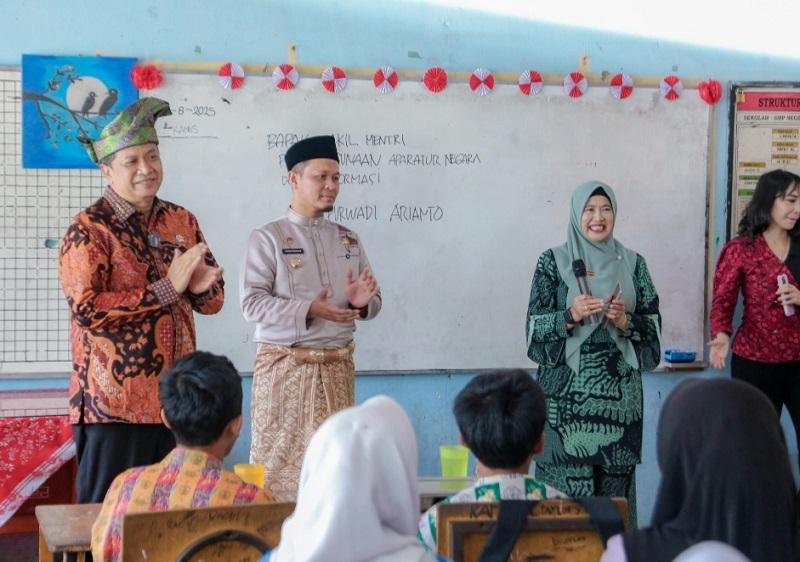 Ingin Biaya Belajar Siswa Gratis, Walikota Siapkan Bantuan Pendidikan 324 MDTA se-Pekanbaru