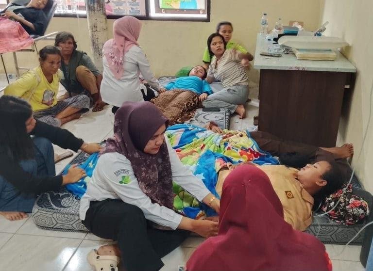 Diduga Keracunan Usai Santap MBG, 81 Pelajar SMKN 1 Tapung Tumbang