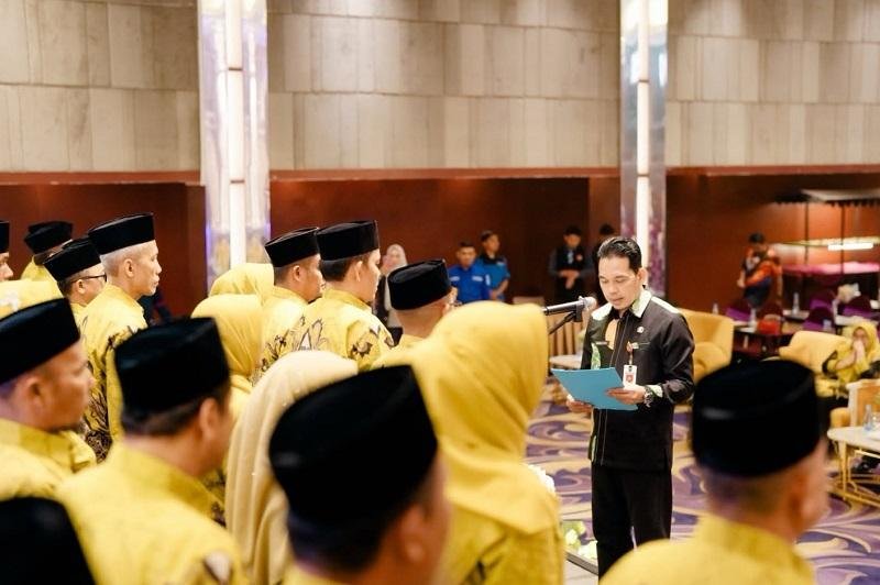 Perkuat Mutu dan Kualitas Pendidikan, Kadisdik Erisman Yahya Lantik MKKS SMA dan SLB Kab Kampar