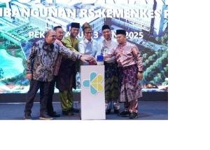 Menkes Budi Gunadi Resmikan Ground Breaking RS UPT Vertikal Riau