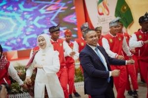 Suara Bergetar ke Gubernur Riau, Syifa dan Fadli Sampaikan Rasa Haru jadi Paskibraka 2025
