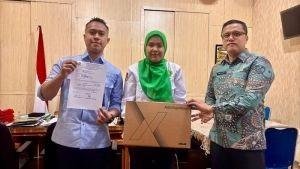 Kemenag RI Beri Bantuan Media Pembelajaran untuk Guru dan Tenaga Kependidikan Riau