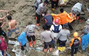 Mengharukan, Korban Banjir dan Longsor Sumatera: 967 Meninggal dan 262 Masih Hilang