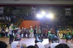 Di Tengah Krisis Ekologi, Kapolda Riau Ajak 1.500 Pelajar Jaga Lingkungan