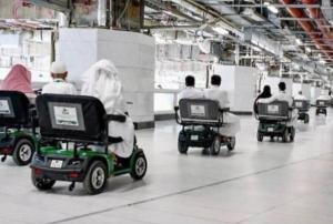 Arab Saudi Siapkan 40 Mobil Listrik dan Jalur Khusus Lansia dan Disabilitas di Masjidil Haram