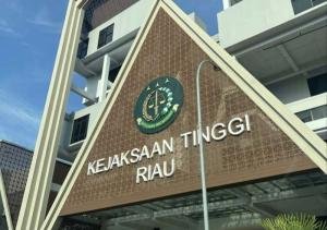 Dugaan Korupsi Proyek SD dan SMP, Kejati Riau Geledah Disdikbud Rohil