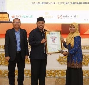 Baznas Riau Apresiasi Guru Daerah Terpencil Terbaik, Guru SLB Terbaik dan 3 Siswa Berprestasi