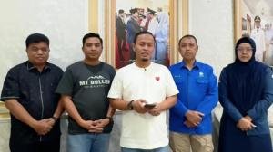 Rapat Dampak Kabut Asap Hingga Dini Hari, Wako Pekanbaru Liburkan Sekolah PAUD Hingga SMP